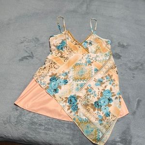 Floral v neck tank top